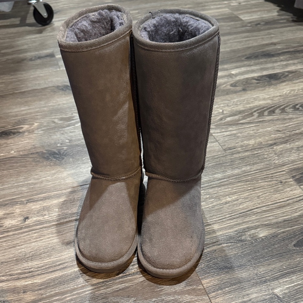 BearPaw Grey Suede Boots